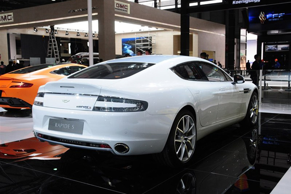 不吐不快 2013上海車展受爭議的熱點(diǎn)車型