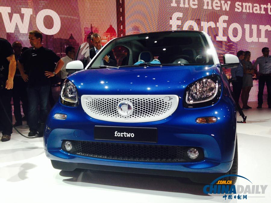 德國正式發(fā)布smart兩新車型 明年進入中國市場
