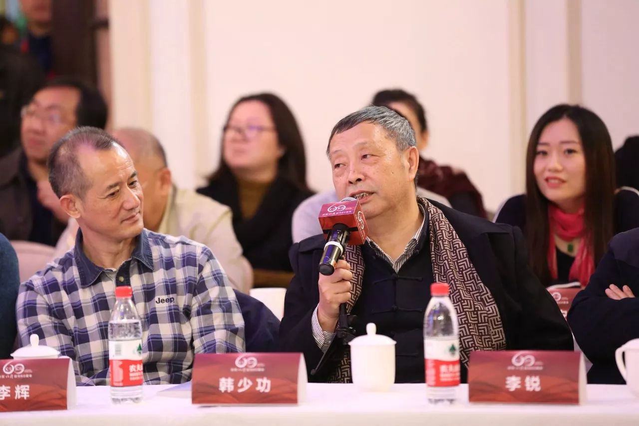 文學(xué)家園：大咖舉杯古井貢，共慶《收獲》60年！