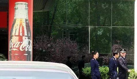 可口可樂開始賣酒，是一個時代結束了？